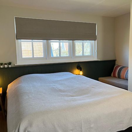 It Gasthus Apartment Baaiduinen Екстериор снимка